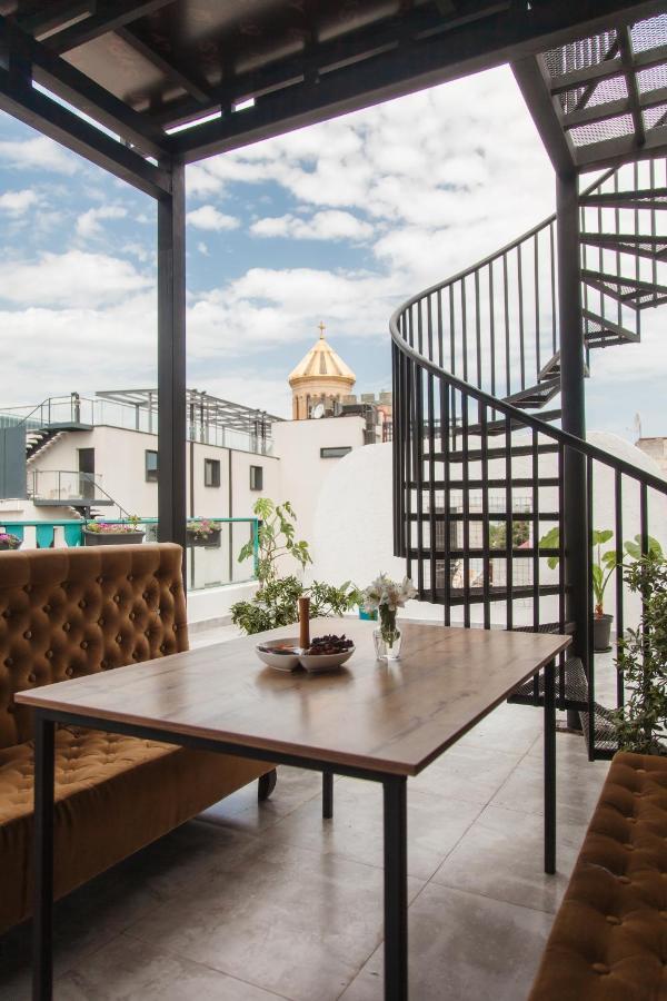 Hotel Tato & Coworking Space Tbilisi Luaran gambar