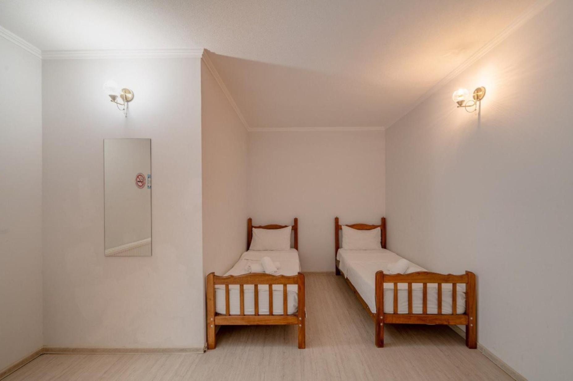 Hotel Tato & Coworking Space Tbilisi Luaran gambar