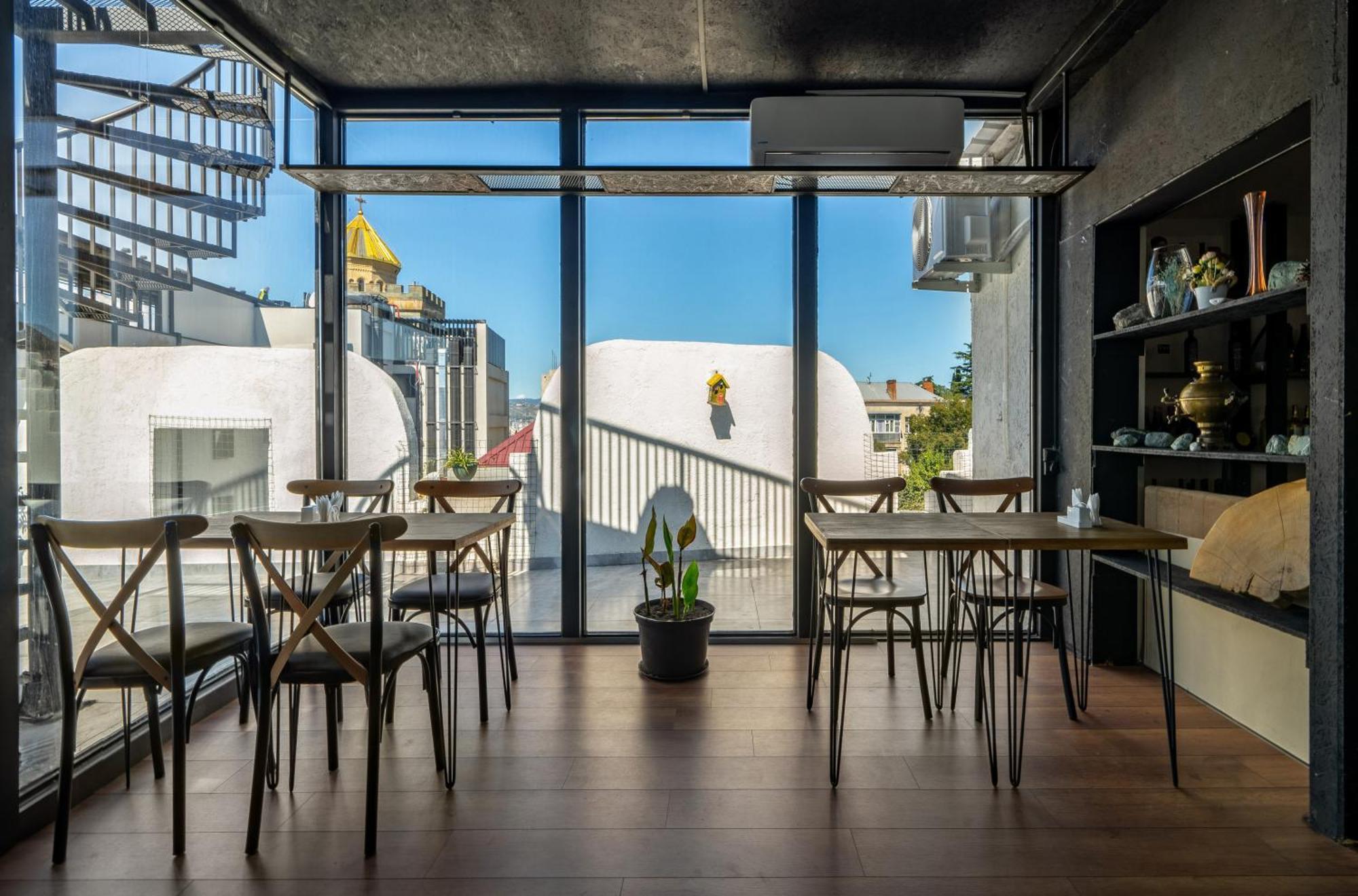 Hotel Tato & Coworking Space Tbilisi Luaran gambar