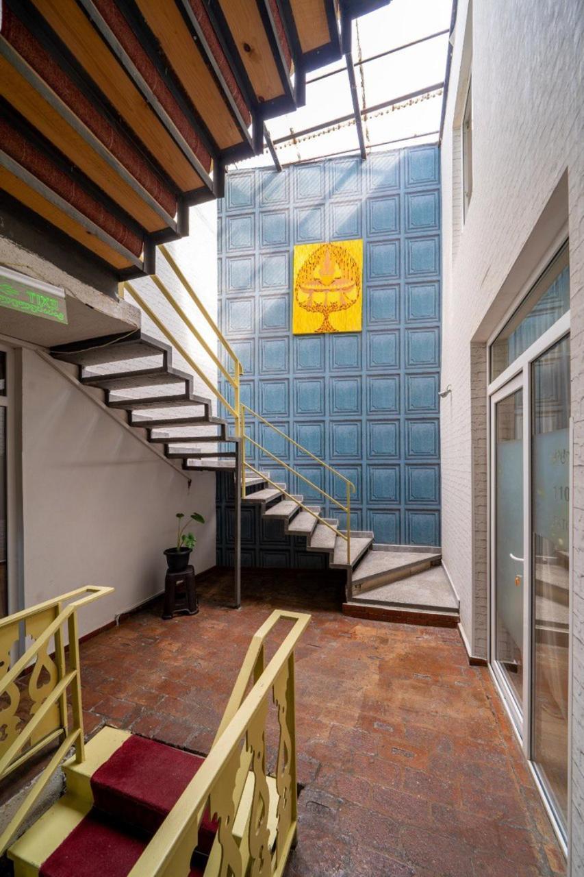Hotel Tato & Coworking Space Tbilisi Luaran gambar